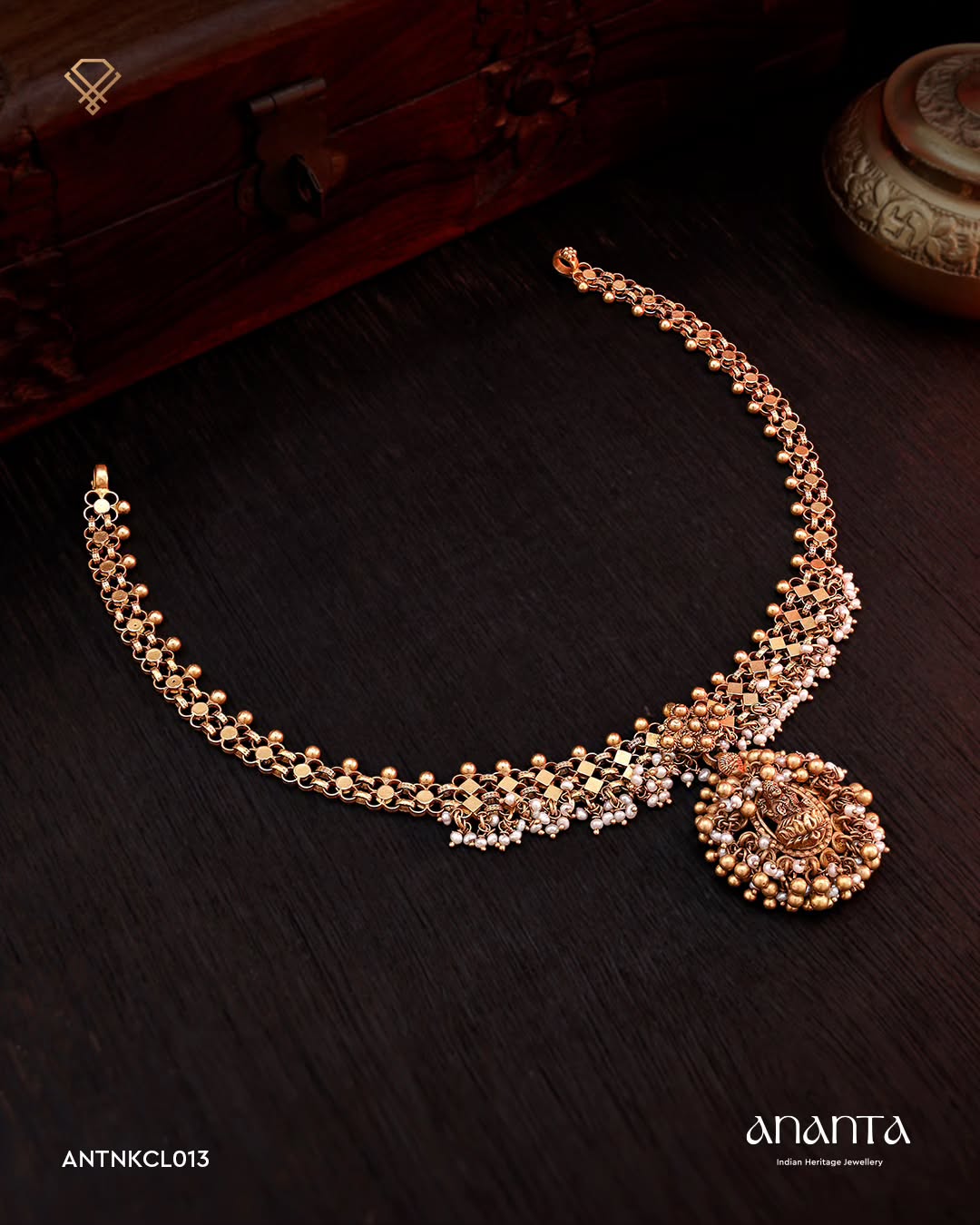 Ananta temple gold necklace