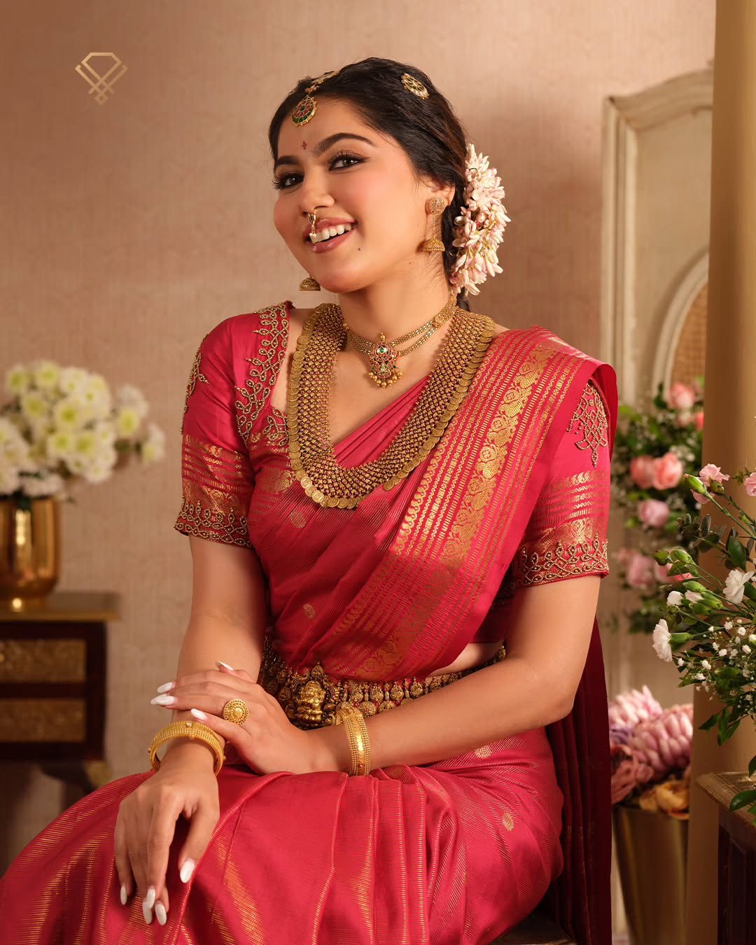 Meralda bride in red silk, layered gold